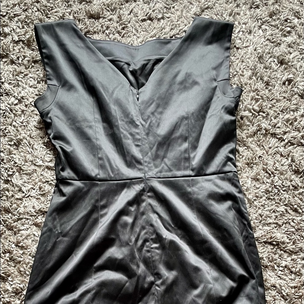 Cocktail dress- Club Monaco- Size 8
